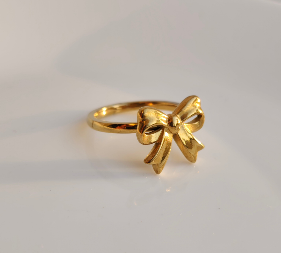 Ribbon Bow Ring