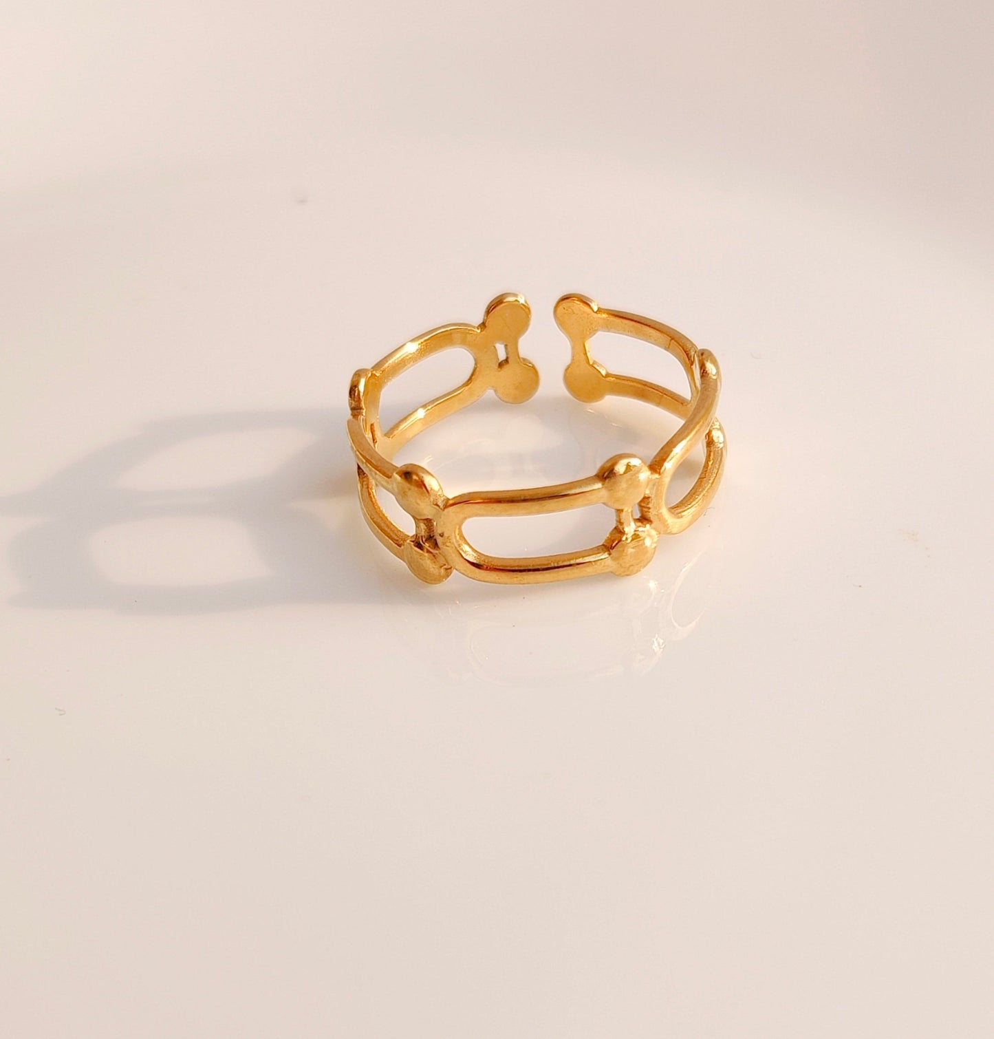 Adjustable Golden Lattice Ring