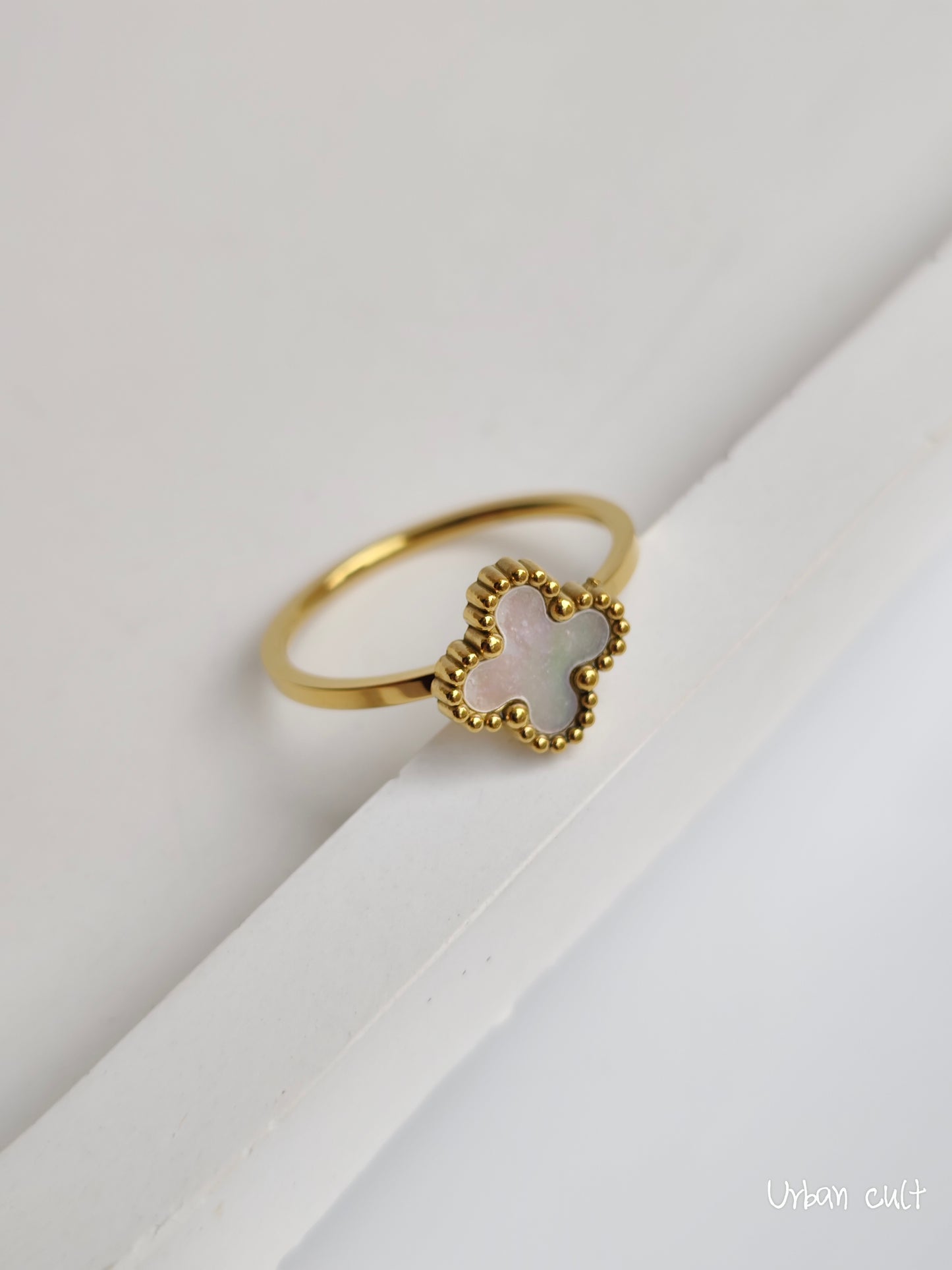 Clover Leaf Ring