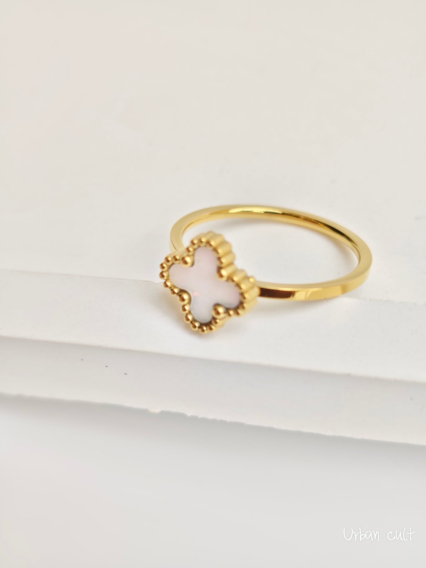 Clover Leaf Ring