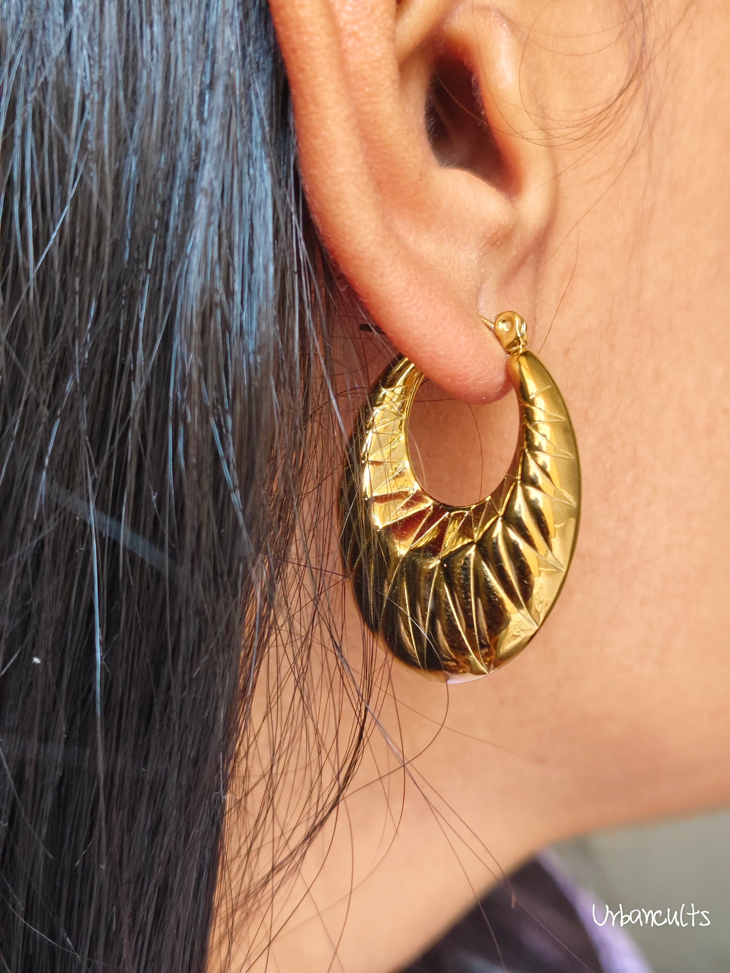 Luxe Gold Earring