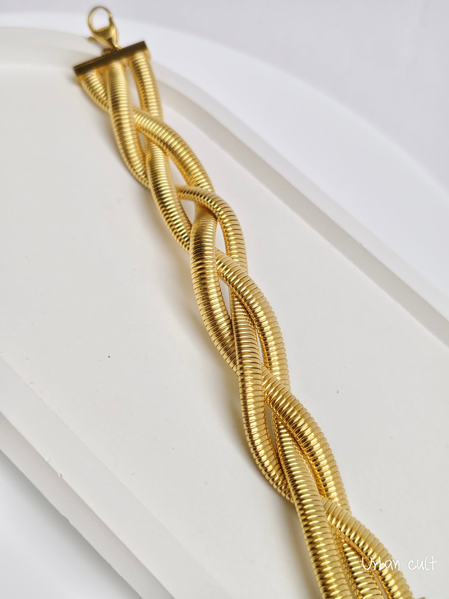 Luxe Spiral Cuff