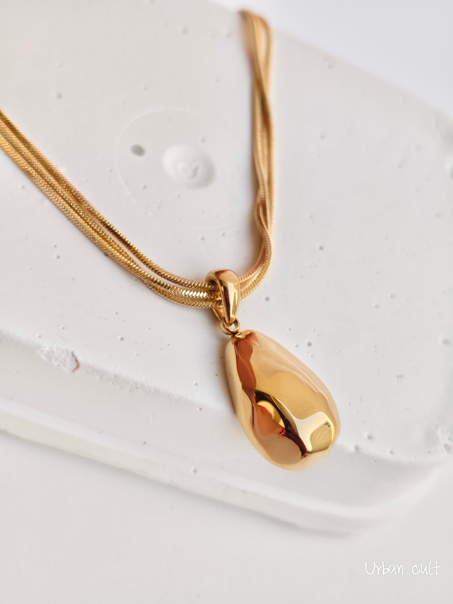 Drop-shaped pregnancy bola Necklace