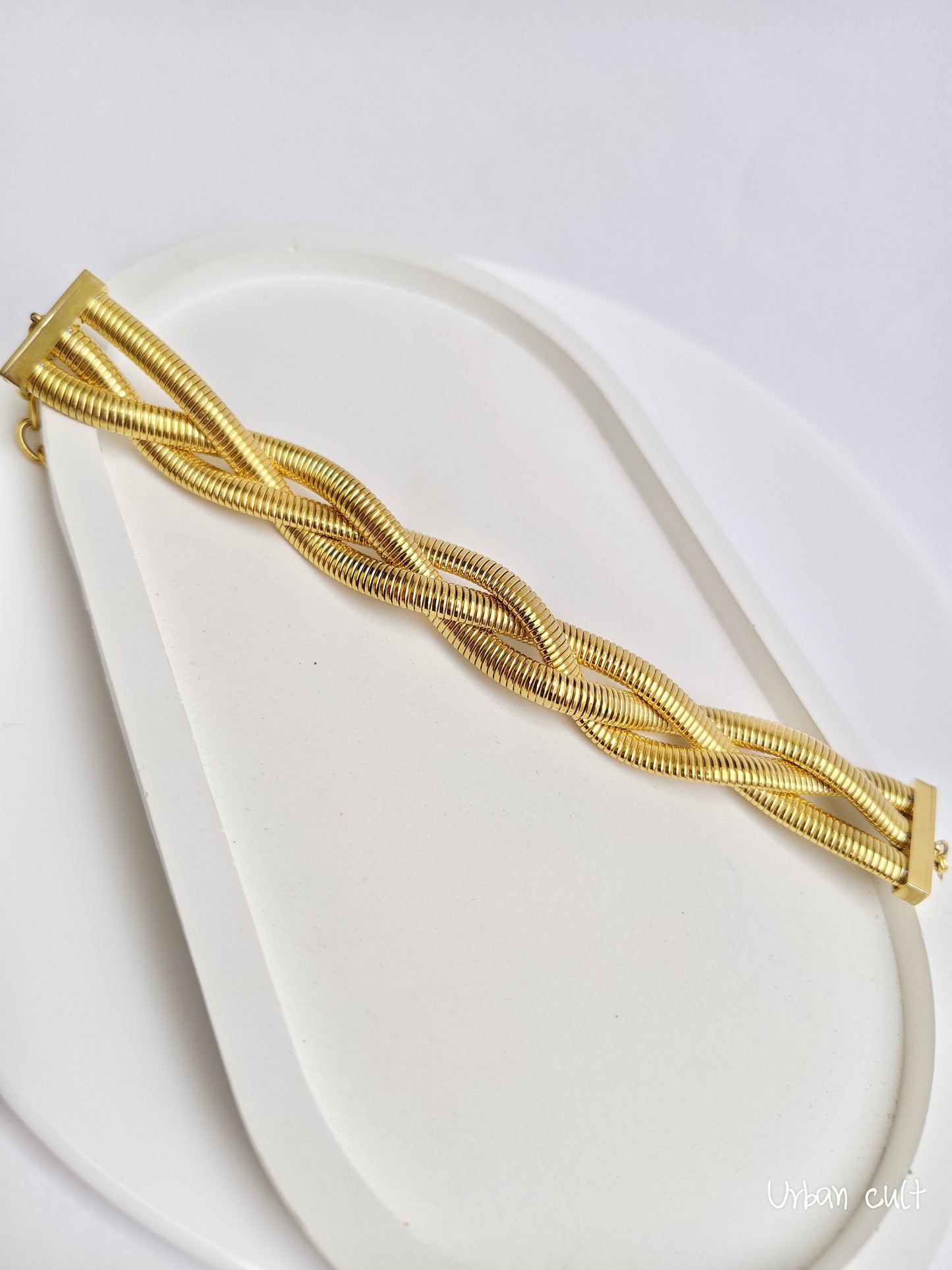 Luxe Spiral Cuff